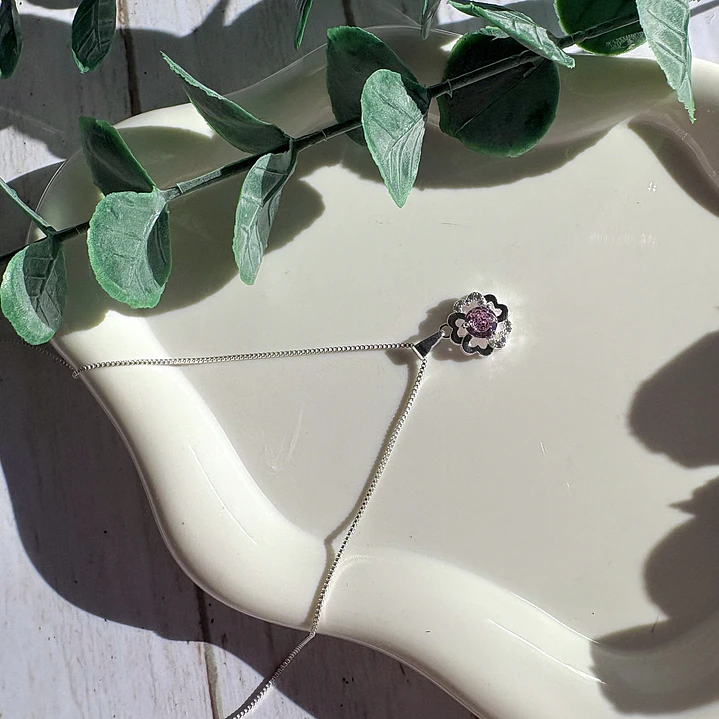 Cadena Pink Bloom Glow 2