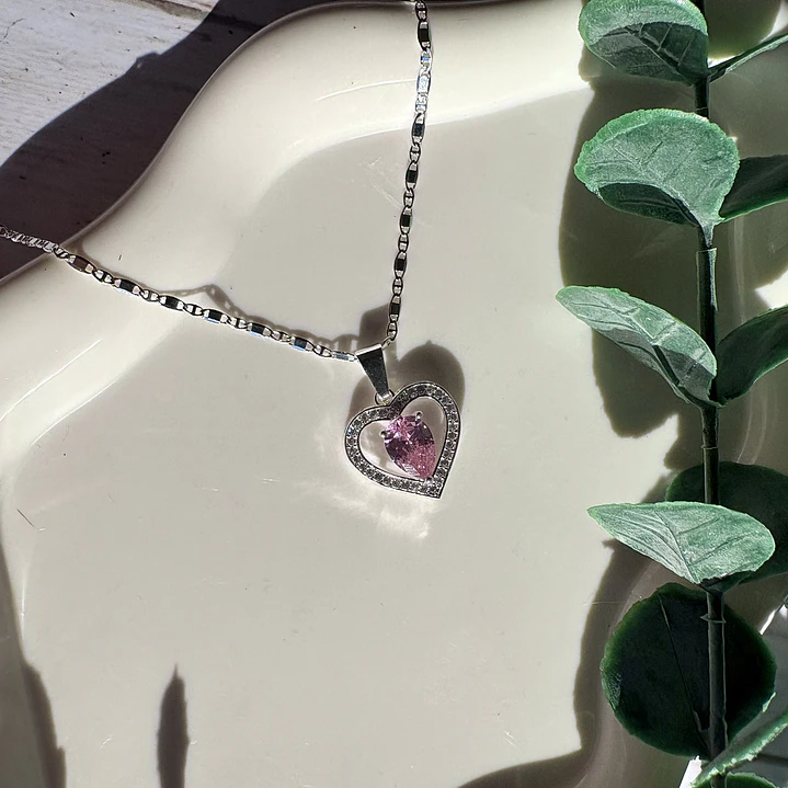 Cadena Pink Heart Glow 2