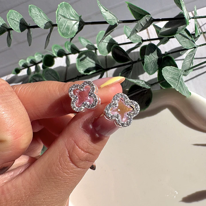 Aros Pink Glow Hoops 2