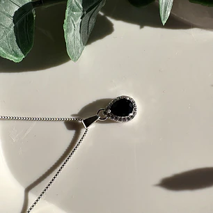 Cadena Gota Onyx Glow