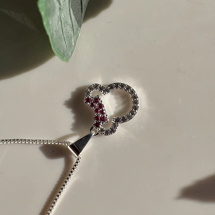 Cadena Minnie Glow Ruby 2