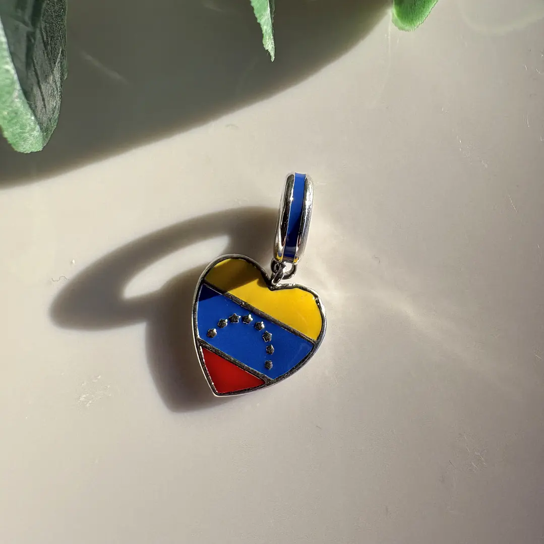 Charms Corazón Venezolano 2