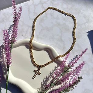 Collar Cruz eterna