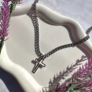 Collar Cruz Eterna Plateado