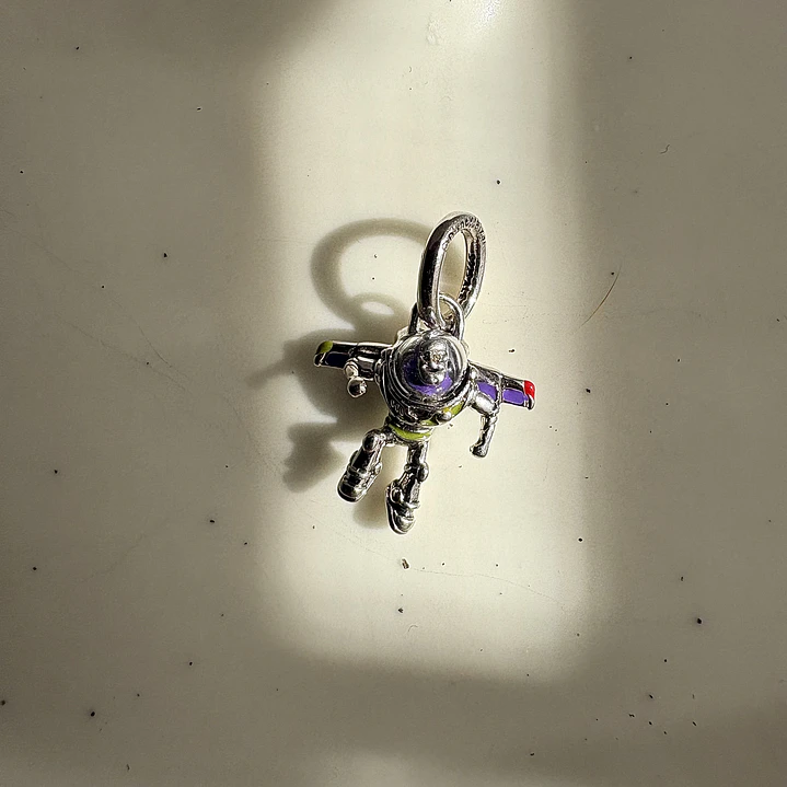 Charms Buzz Lightyear 1