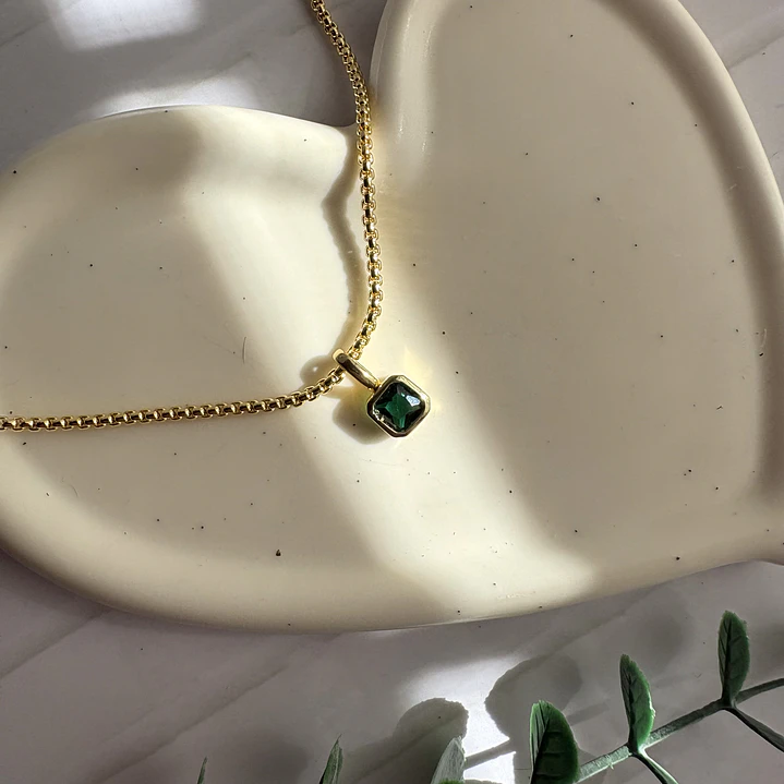 Cadena Esmeralda Aura 2