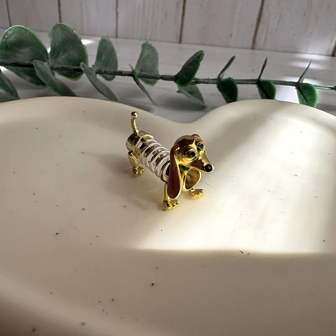 Charms Slinky 1