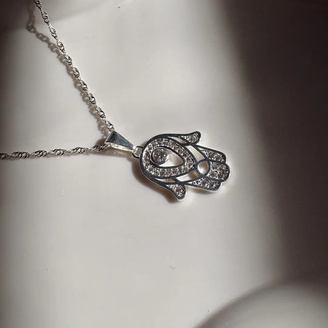 Cadena Mano de Luz 2