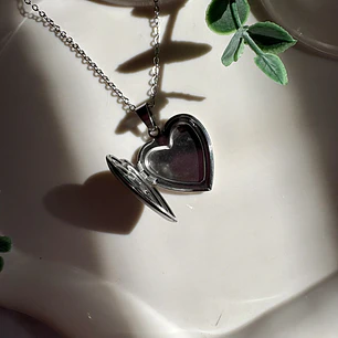 Relicario Corazón Aurora 