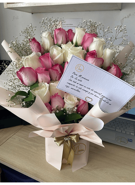 Arreglo de flores surtido primavera 