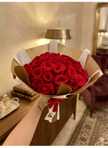 Ramo de 24 rosas decoradas con papel coreano 