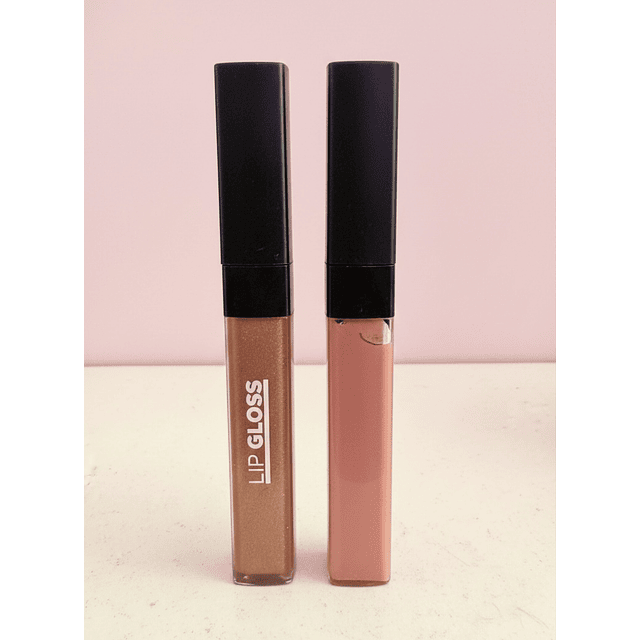 LIP GLOSS