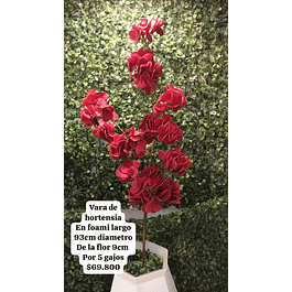 Flor hortensia en foami rojo