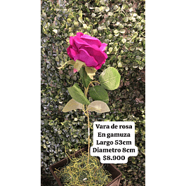 Rosa en gamuza color morado