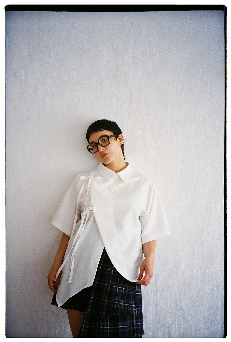 Camisa asimétrica blanca 4