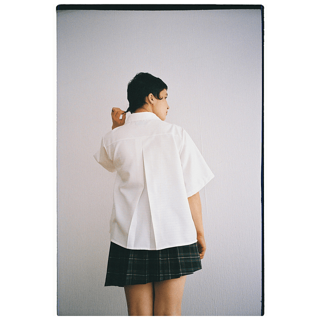 Camisa asimétrica blanca