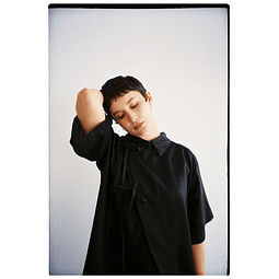 Camisa asimétrica negra 