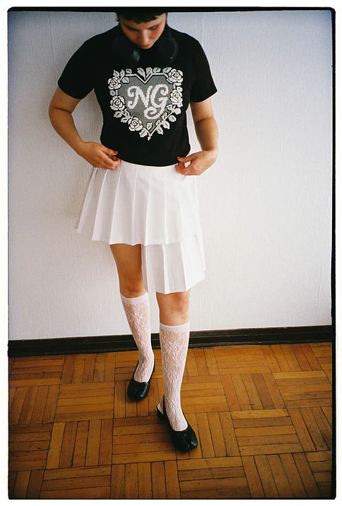 Falda asimétrica blanca