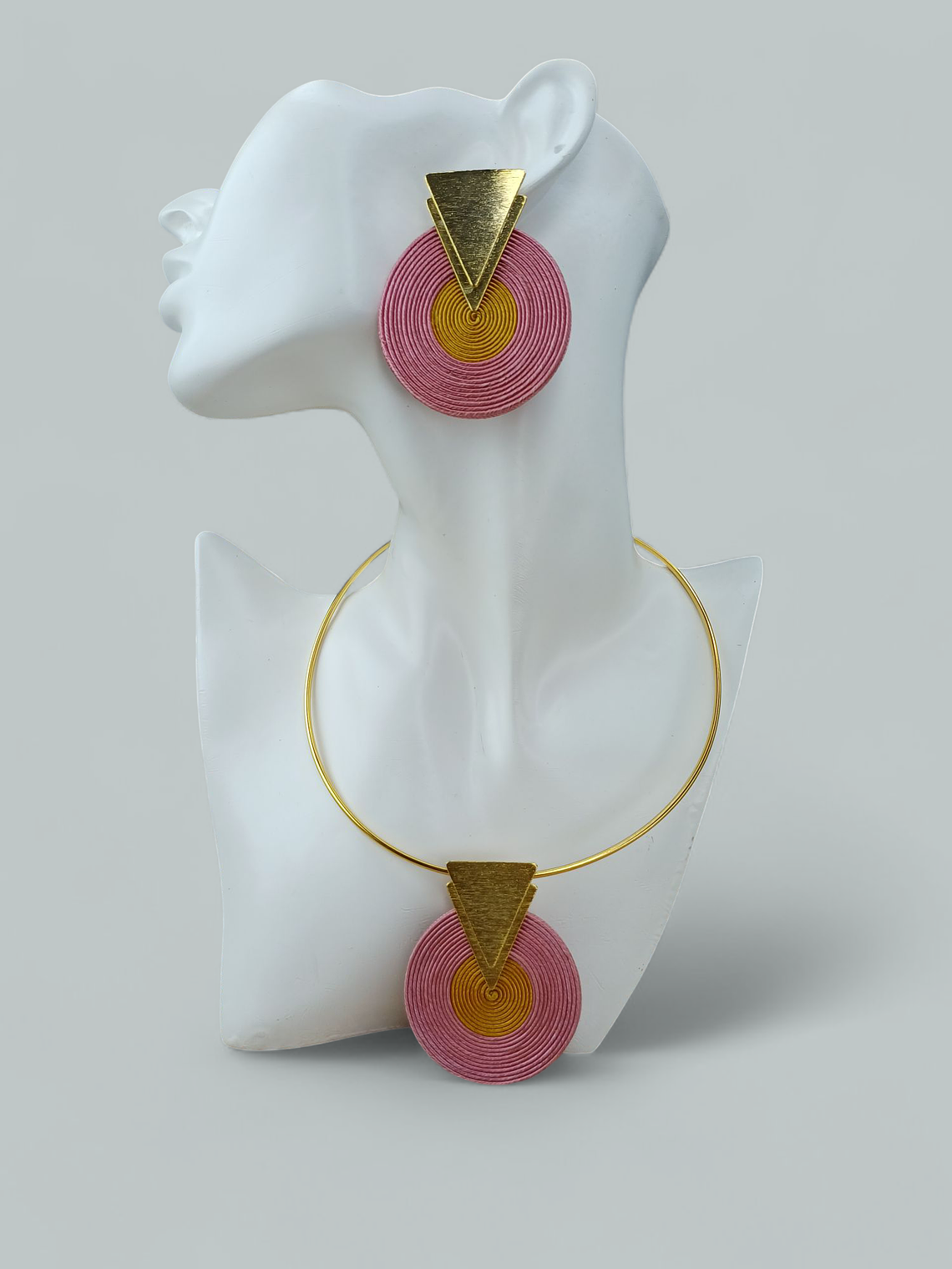 Set de Aretes y Gargantilla 1