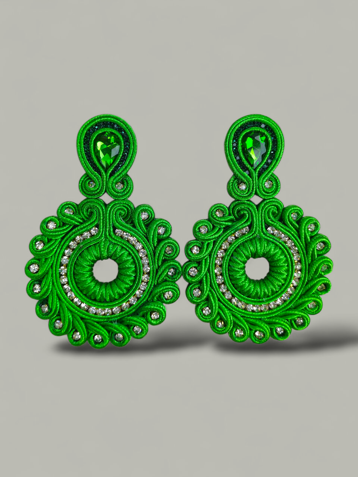Maxi Arete En soutache cristales 5
