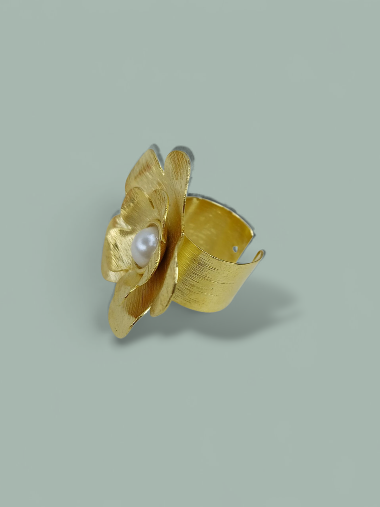 Anillo flor con perla 2