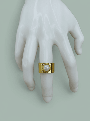 Anillo tipo Argolla con perla