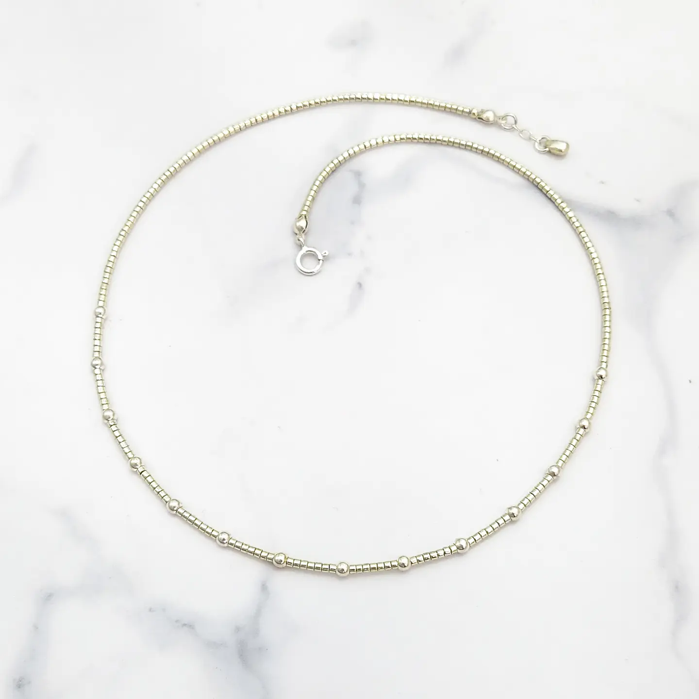 Choker Pelotitas Plateadas 1