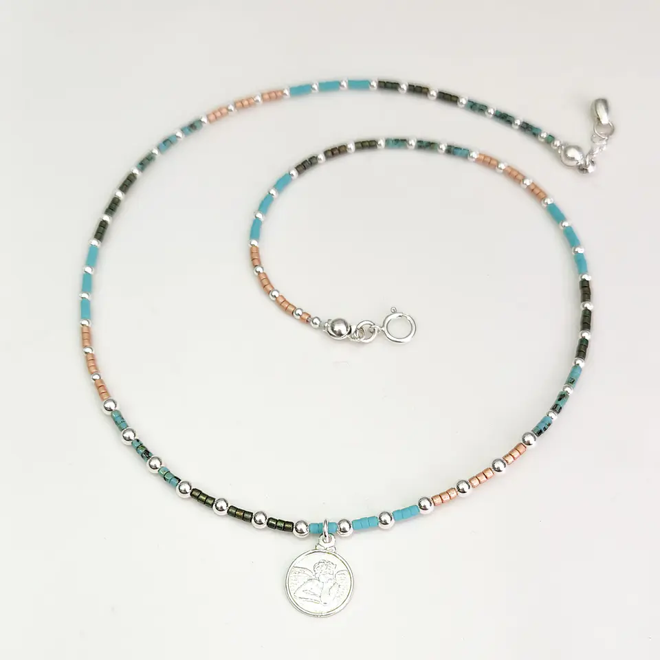Choker Taylor Mar 1