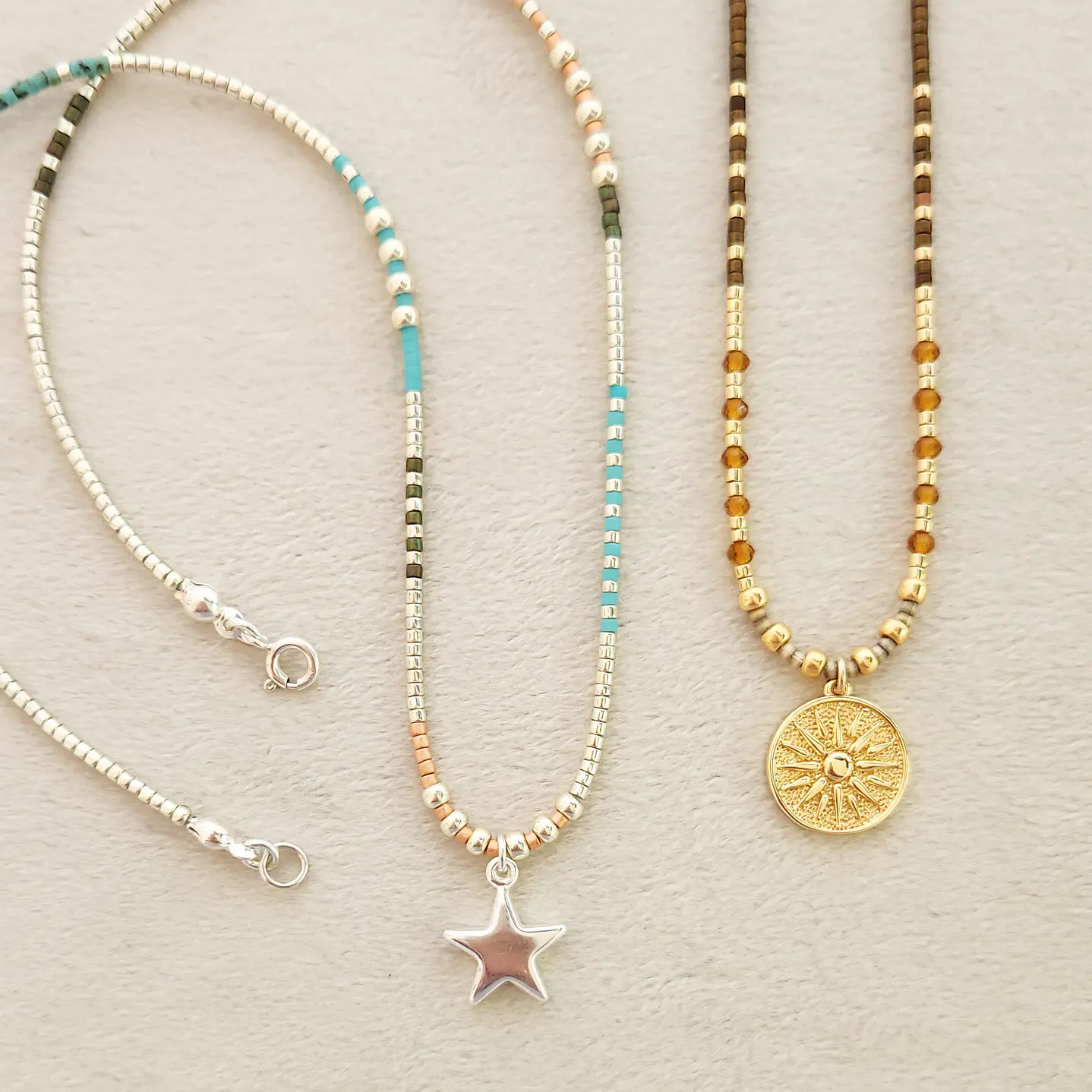 Taller Nato: Arma tu Collar (09-05) 2