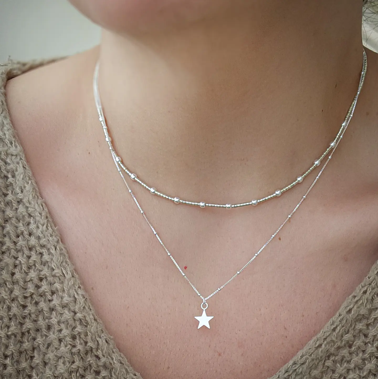 Conjunto Plateado Pelotitas 3