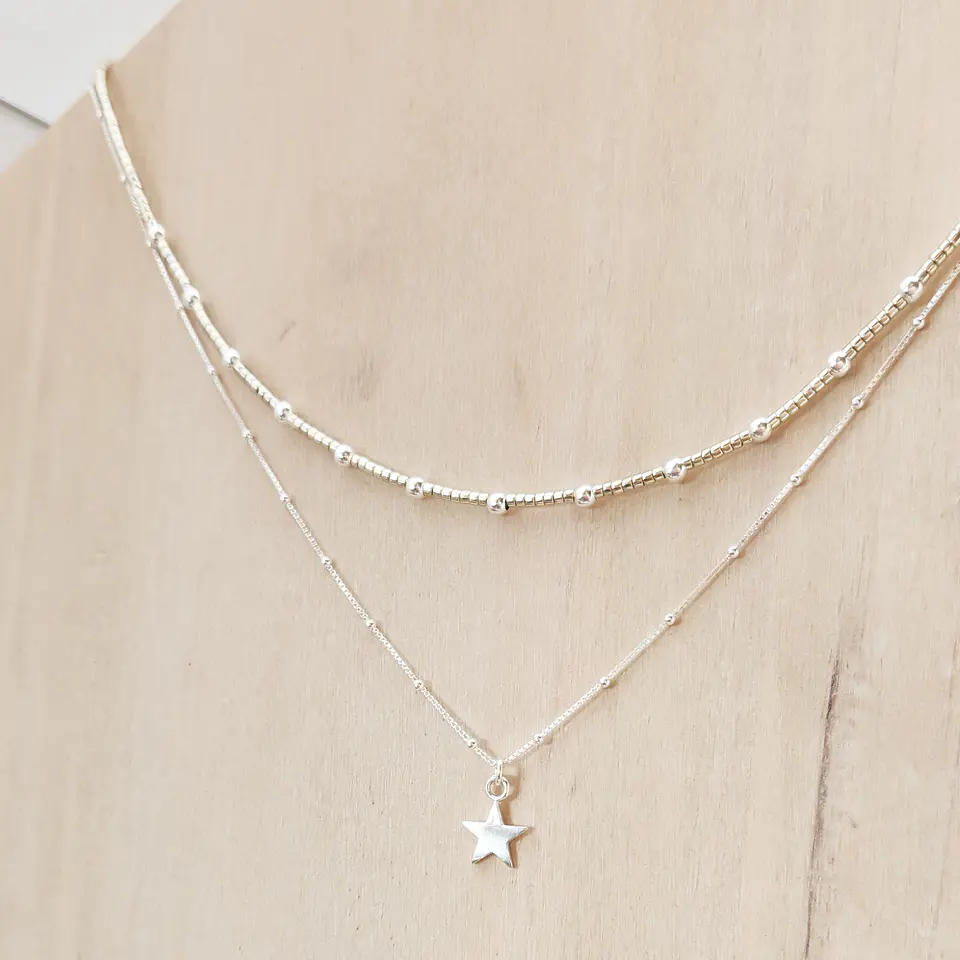 Conjunto Plateado Pelotitas 2