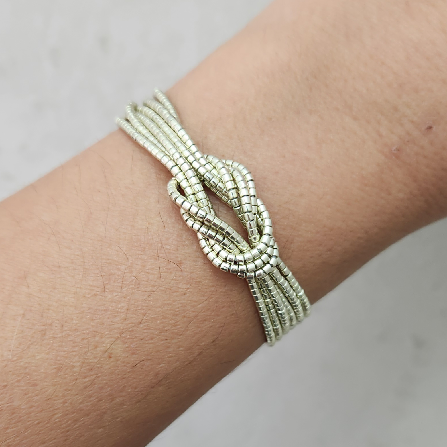 Macramé Nudo Plateado