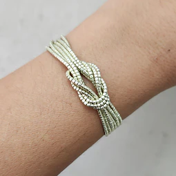 Macramé Nudo Plateado