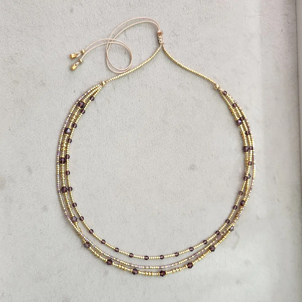 Collar Tres Guinda 1