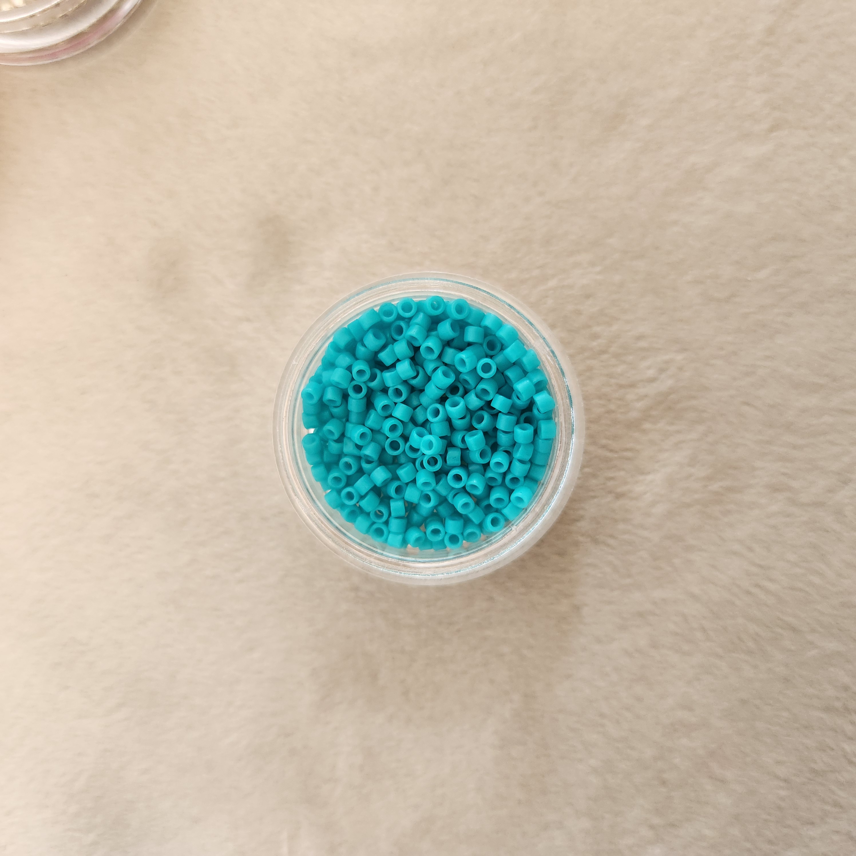 Délica turquoise blue