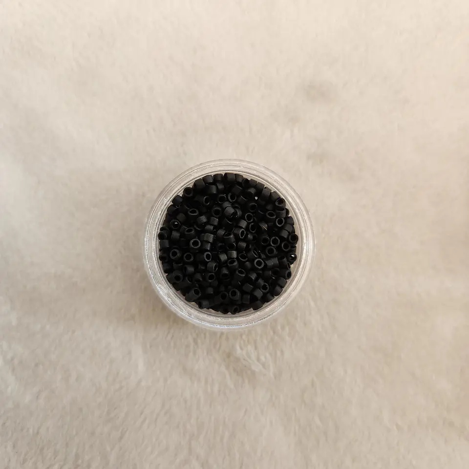 Délica Opaque Matte Black 1