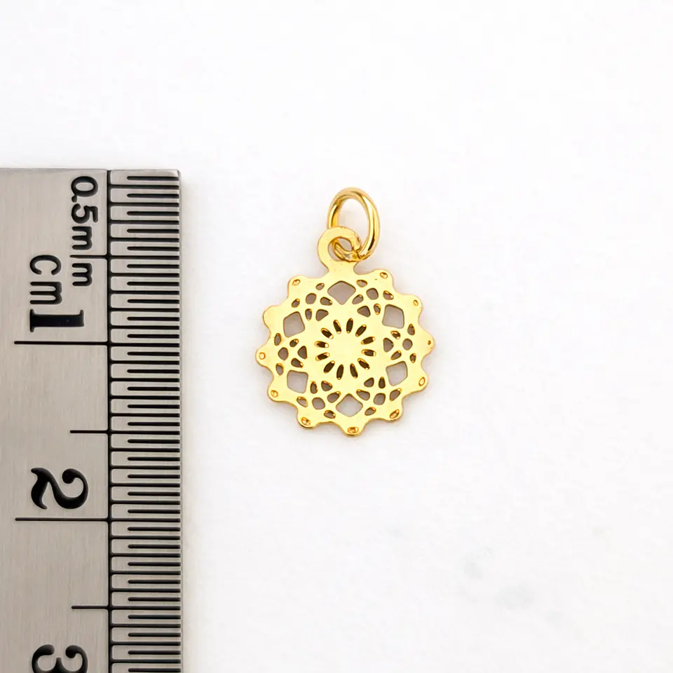 Dije Mandala Flor Baño Oro 2