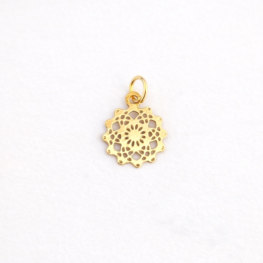 Dije Mandala Flor Baño Oro