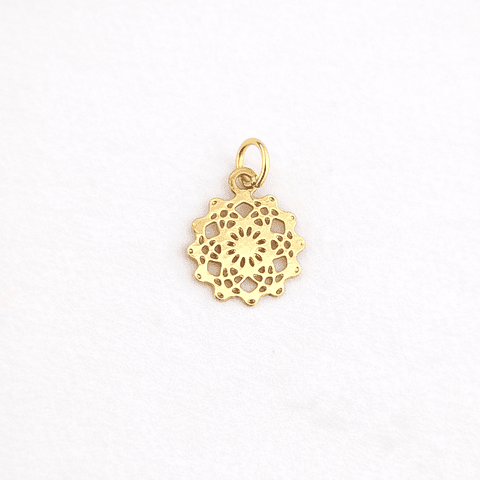 Dije Mandala Flor Baño Oro