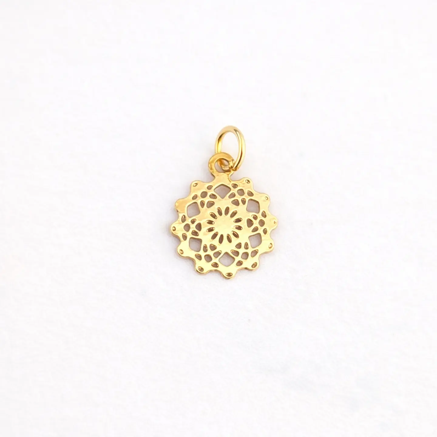 Dije Mandala Flor Baño Oro 1