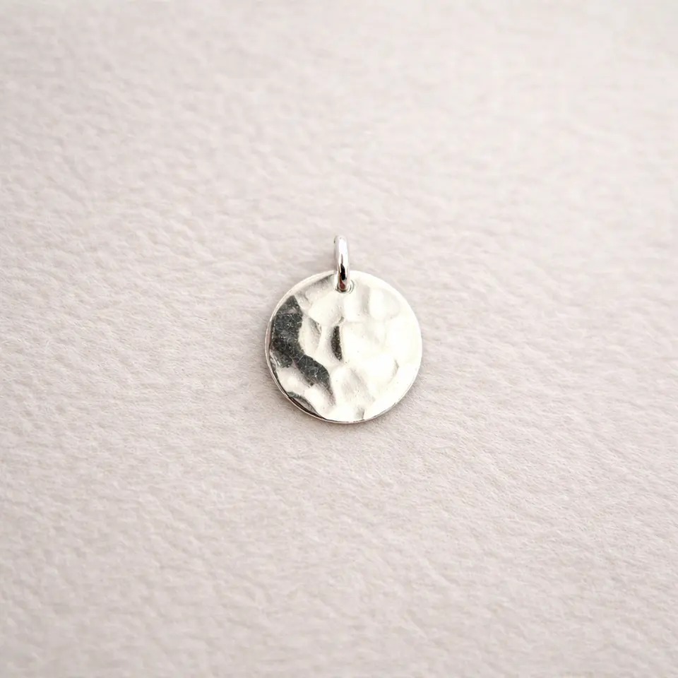 Medalla martillada Plata 925 1