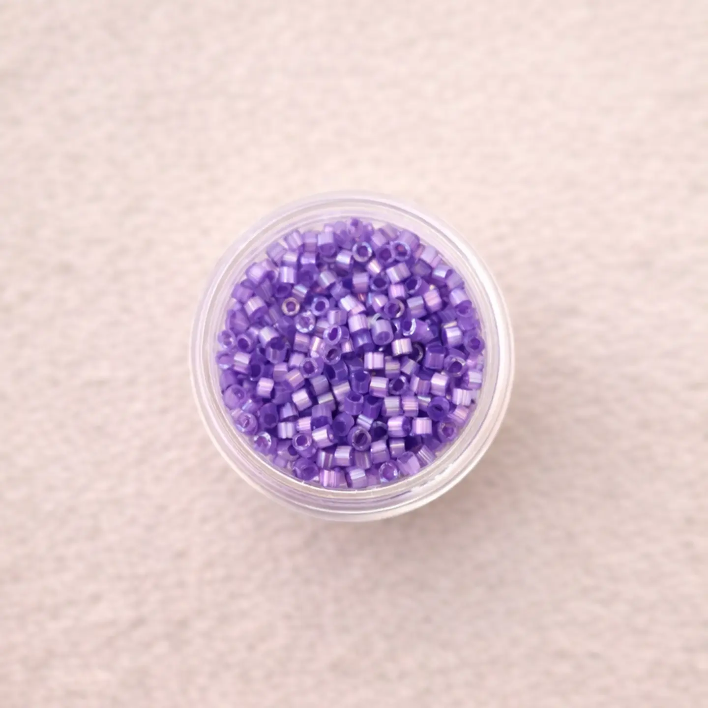 Délica Lilac Silk 1