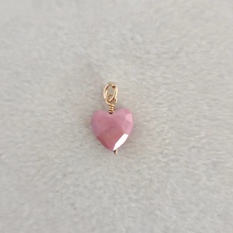 Corazón Rodonita (goldfilled) 1