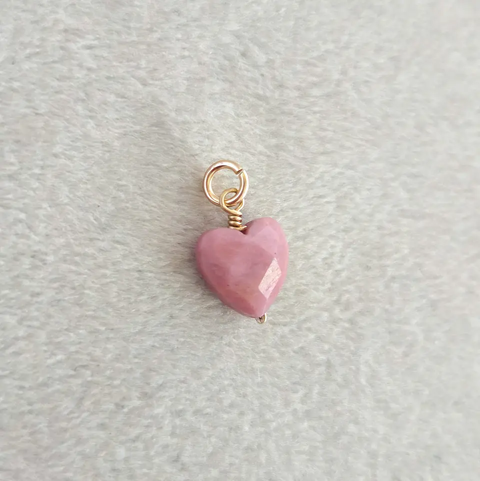 Corazón Rodonita (goldfilled) 2