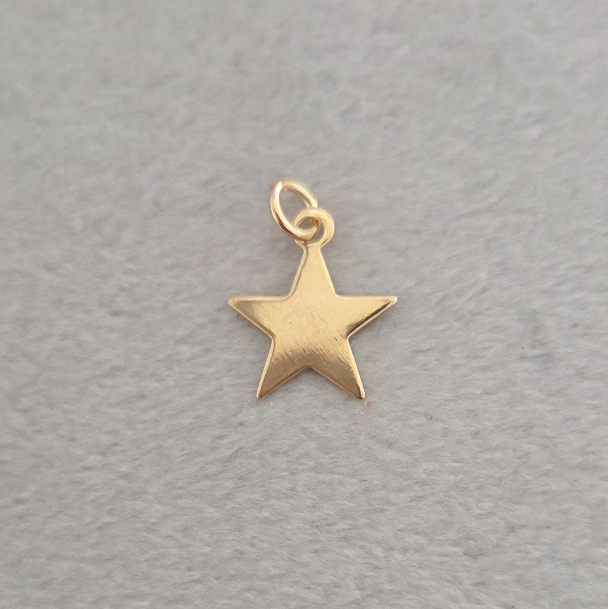 Estrellas bañada en oro M