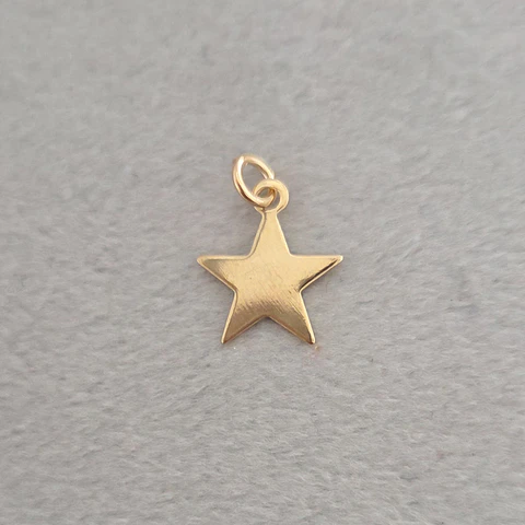 Estrellas bañada en oro M