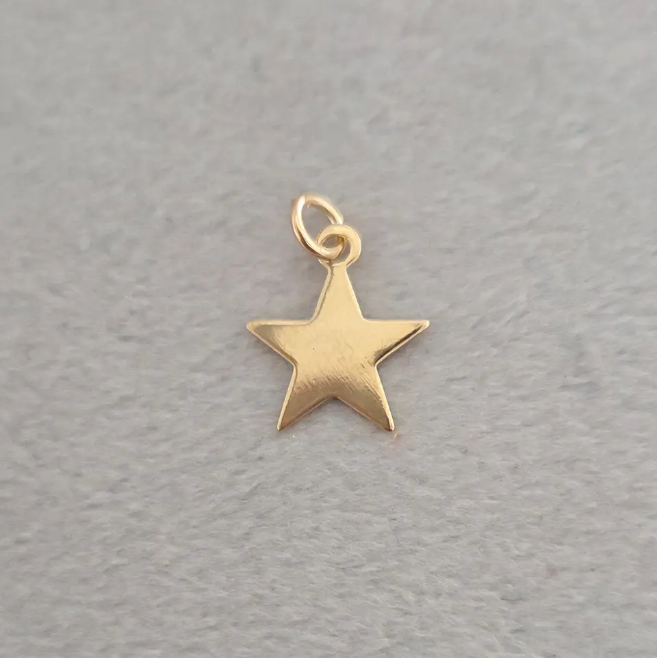 Estrellas bañada en oro M 1