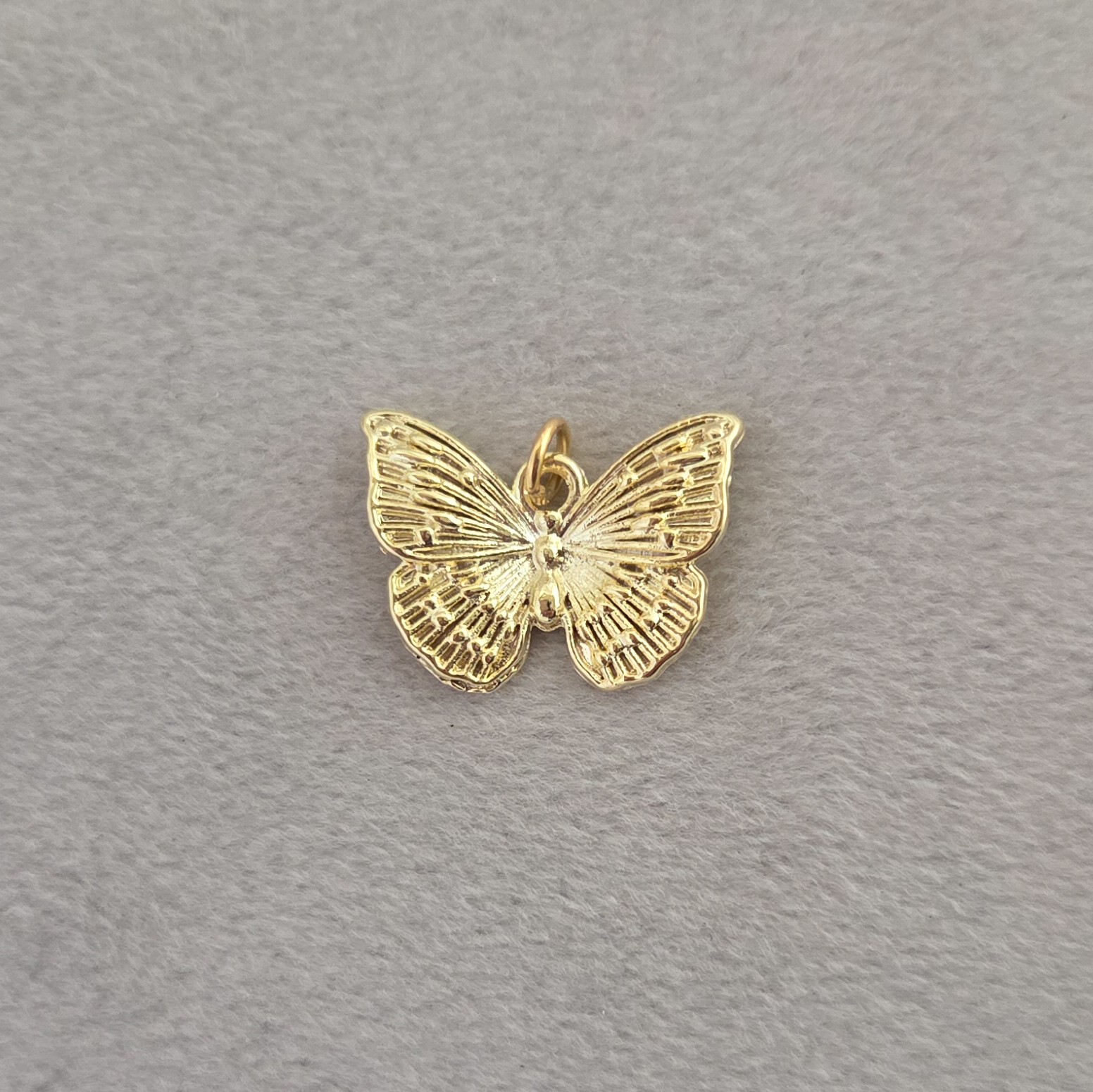 Dije Mariposa Baño Oro