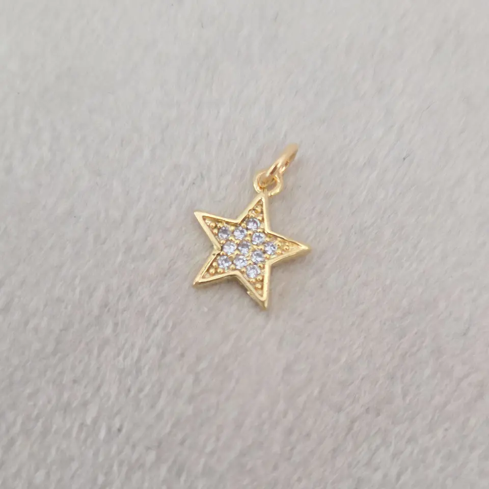 Estrella con strass bañada en oro 1