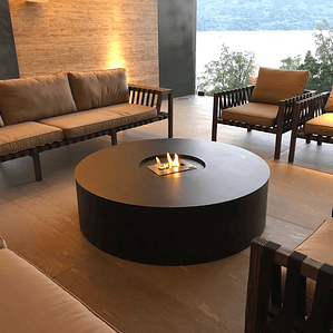 Mesa redonda metálica